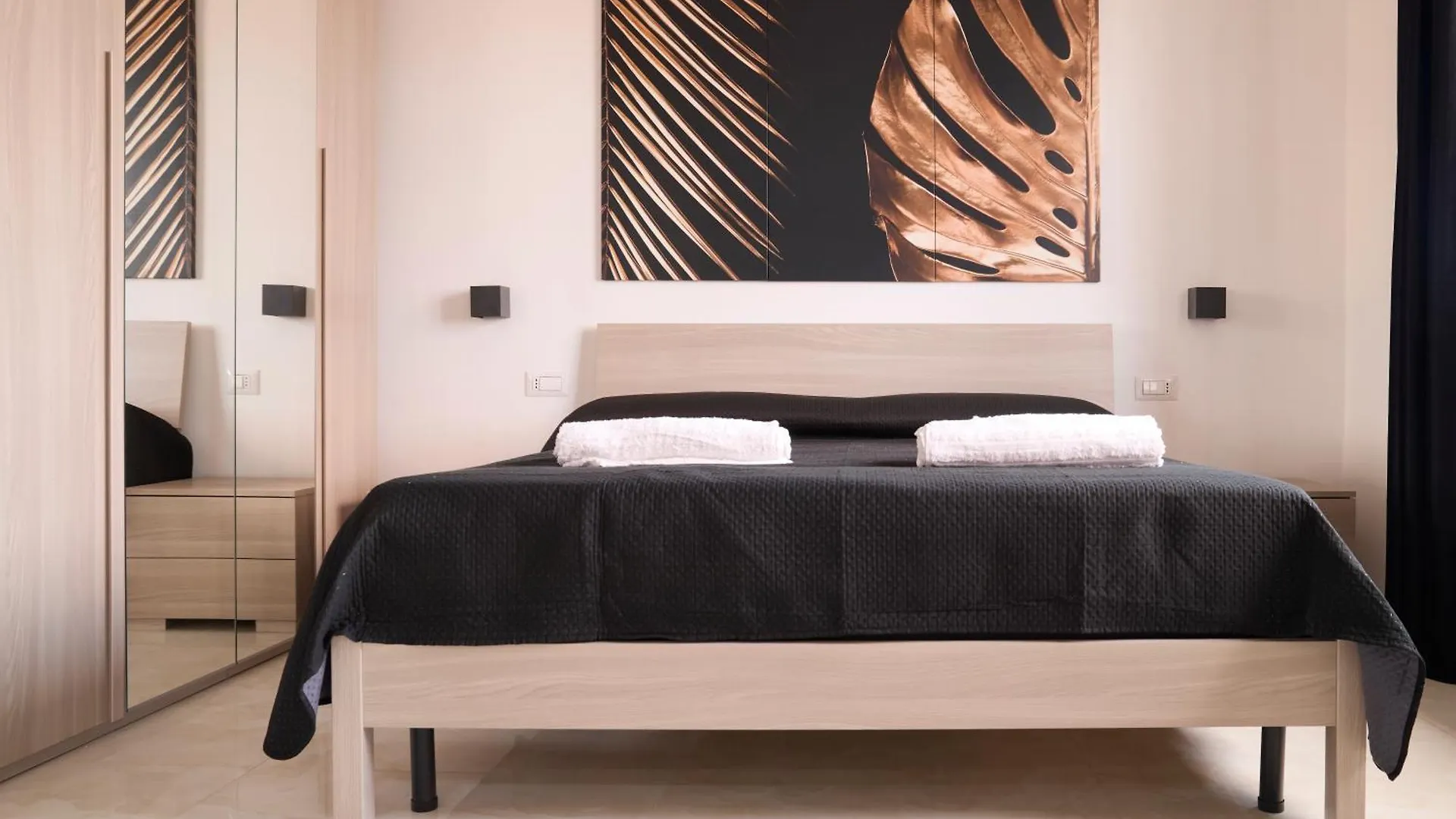 Napoli Central Lumina Suites 0*,  Italia
